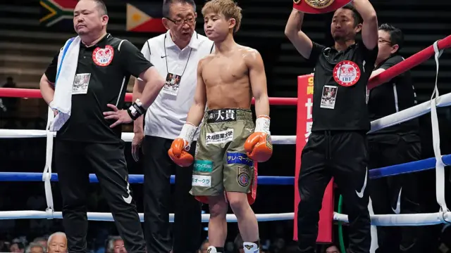 Hiroto Kyoguchi defenderá seu título mundial de boxe em novembro no Japão
