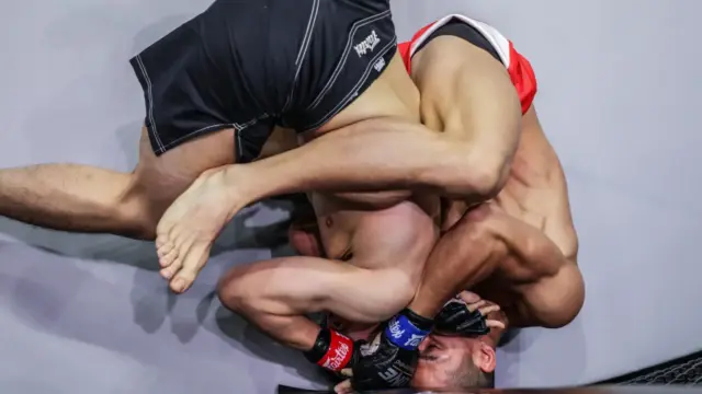 Chang Min Yoon vence Jia Wen Ma por finalização no ONE: “Full Blast - Parte II”