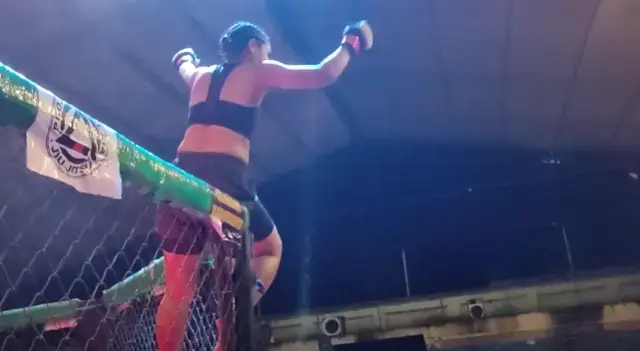 Ana Paula nocauteia adversária e conquista cinturão de 57Kg no BCFN 2