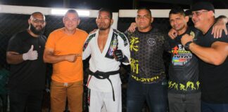 Claudemir(Imperador do Solimões) vence Jefferson Pedra no EFC Jutaí 4 Claudemir Mariano Campeão do evento EFC Jutaí 4
